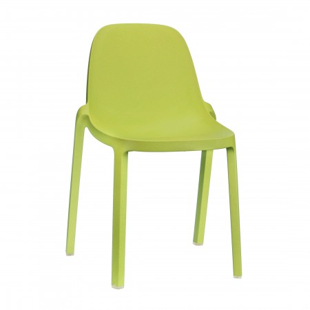 The Broom Chair by Philippe Stark, designed for Emeco, comes in 6 colours and 3 sizes.