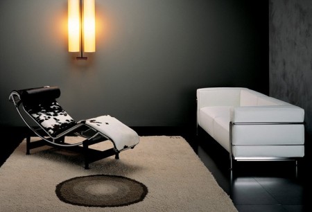 The LC4 Chaise Lounge was originally designed by Le Corbusier, Pierre Jeanneret and Charlotte Perriand in 1928. 