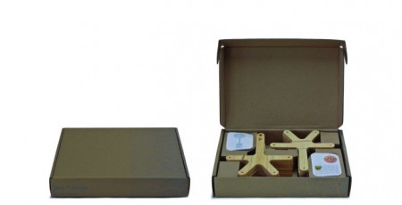 The assembly is easy, watch the video!
