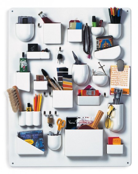 The Vitra Design Museum produces the Uten.Silo Wall Unit designed by Dorothee Becker in 1969. It is available in 2 sizes and 3 colours. With containers of different shapes and sizes, metal hooks and clips, Uten.Silo brings order to offices, kitchens, workshops, bathrooms and children's rooms.