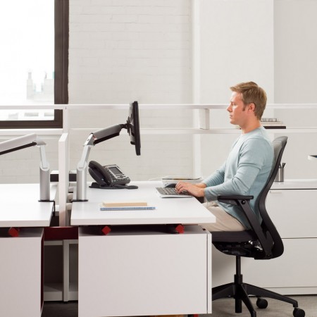 The Sapper XYZ moves beyond the traditional X and Y axis range of motion, offering fluid 3D movement on multiple axes. The inventive design features one-touch adjustability to offer an exceptionally responsive experience.