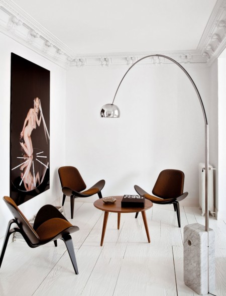 The Flos Arco Floor Lamp is another design icon that has been endlessly copied by replica manufacturers.