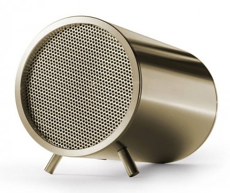 The LEFF amsterdam Tube Audio Clock has small Bluetooth speakers that you can connect to your mobile phone, tablet, or computer and listen to your music. The tube audio has the best components available and gives you extraordinarily good sound for such a small object.