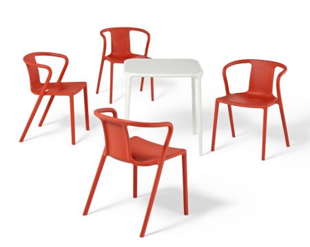 Lighter than air? Not quite. But the air-injected Air-Chair is exceptionally light—exactly what you want in a stacking chair. Colourful, too. And it’s as happy on the boat deck as it is in the breakfast nook.