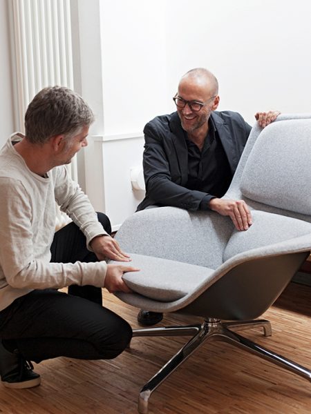  Our goal was to create a chair that is both comfortable and still maintains the crisp tailoring. Jürgen Laub 