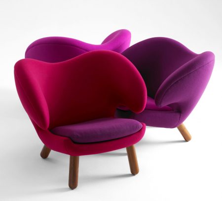Just imagine that Finn Juhl designed his Pelican Chair in 1940. With graceful curves that befriend the body and wrap the sitter in its embrace, the Pelican is true to Juhl’s idea that  "a chair is not just a product of decorative art in a space, it is a form and a space in itself." 