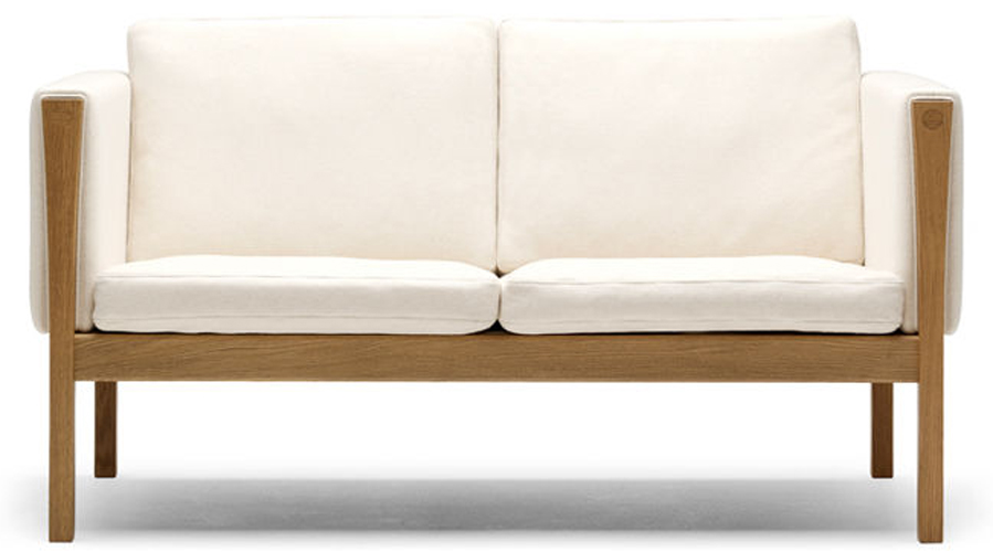 Carl Hansen & Son CH162 Sofa