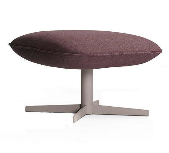 Artifort Kalm Footstool