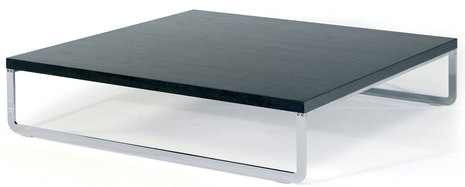 Artifort Mare Table