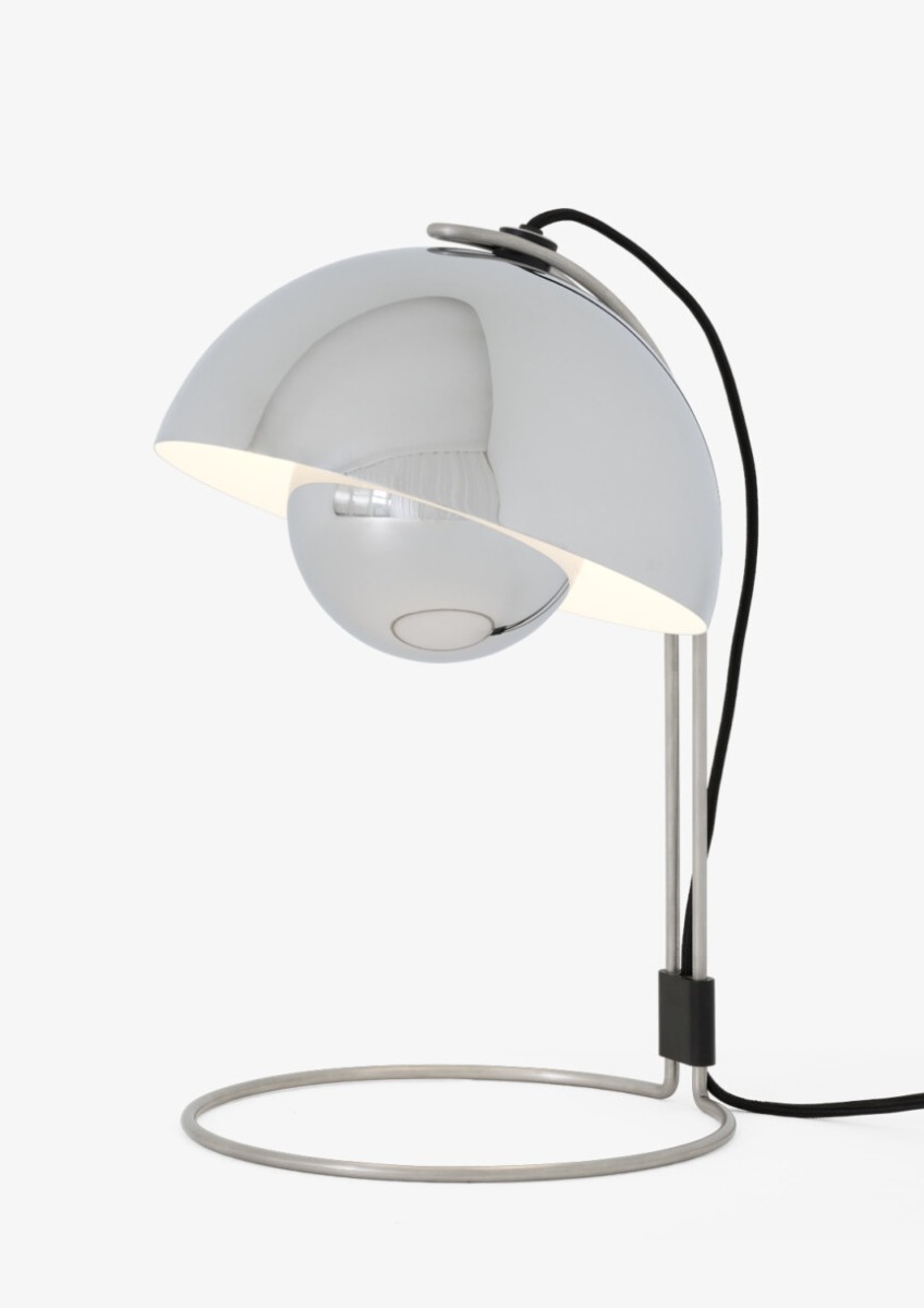 &Tradition Flowerpot VP4 Table Lamp