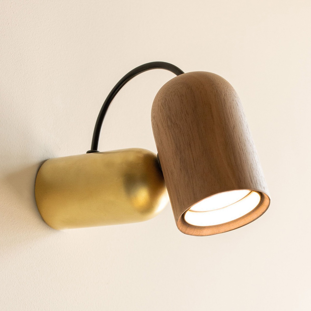 Nomon Onfa Wall Lamp