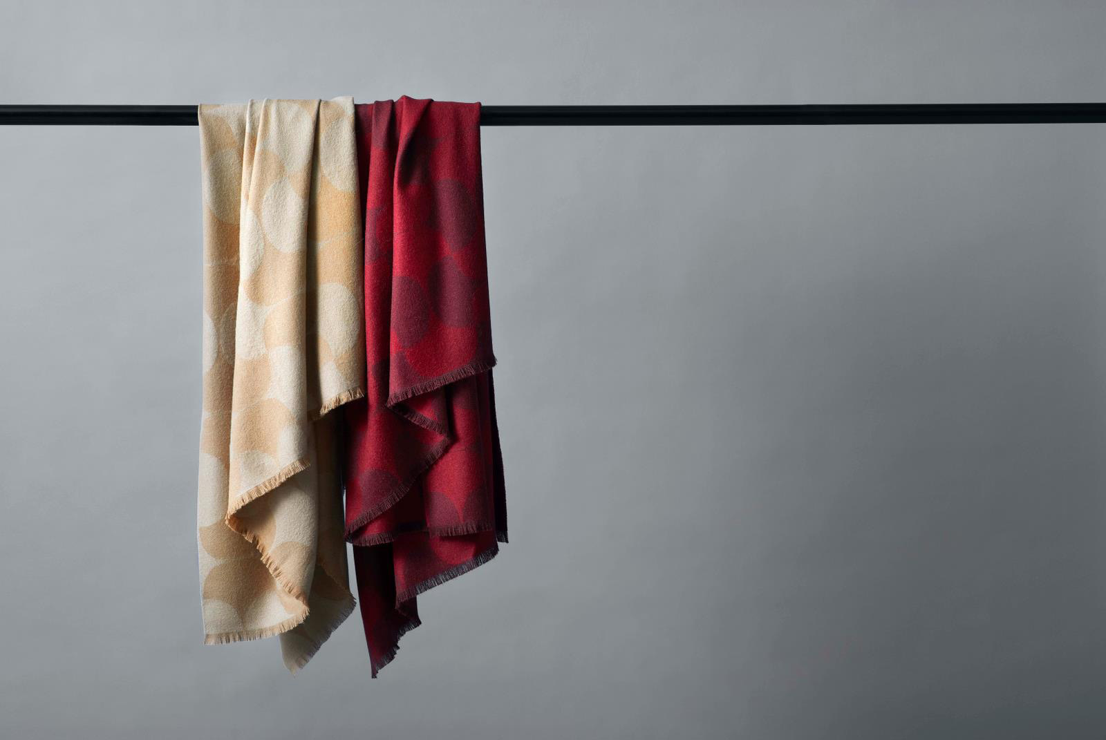 CLEARANCE Verpan Polette Throw, Sand