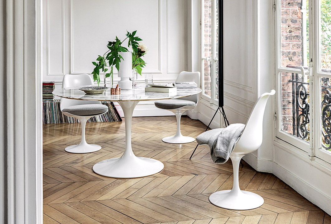 Knoll Classics