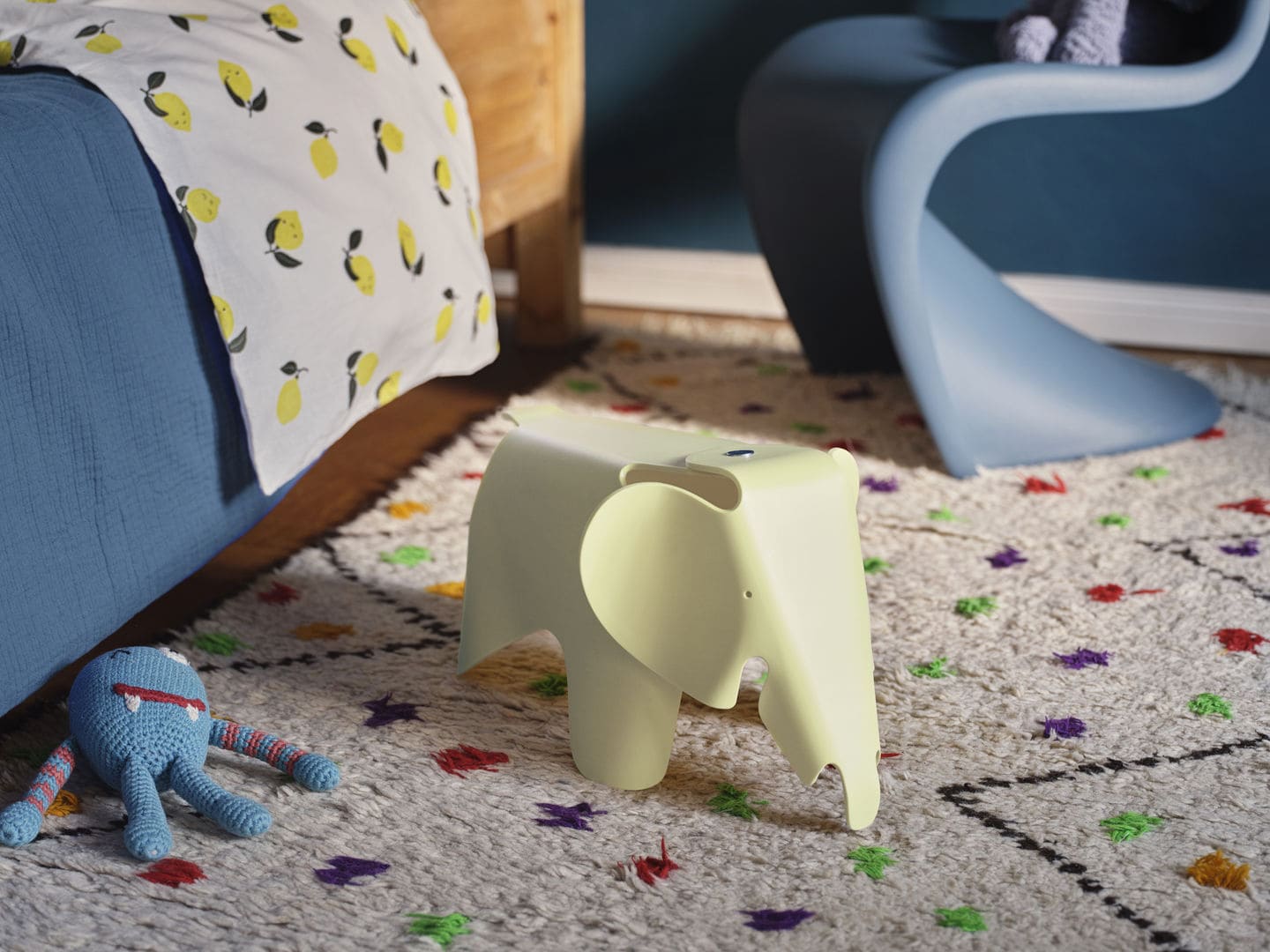 Eames Elephant